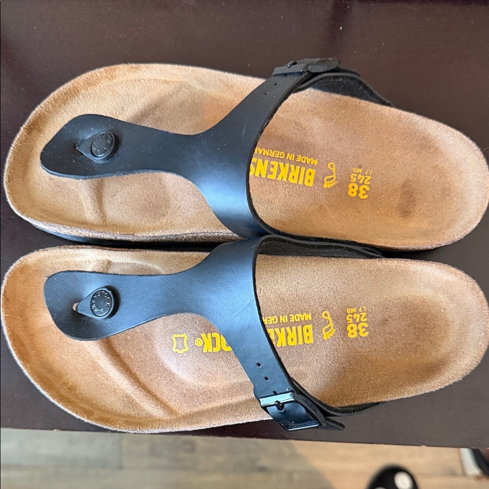 Birkenstock Black Gizeh Leather Toe-Post Sandals